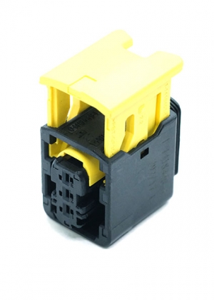 Колодка 3 конт. датчика скорости с сдвижным фиксатором  / габаритных огней для а/м Renault 1418448-1